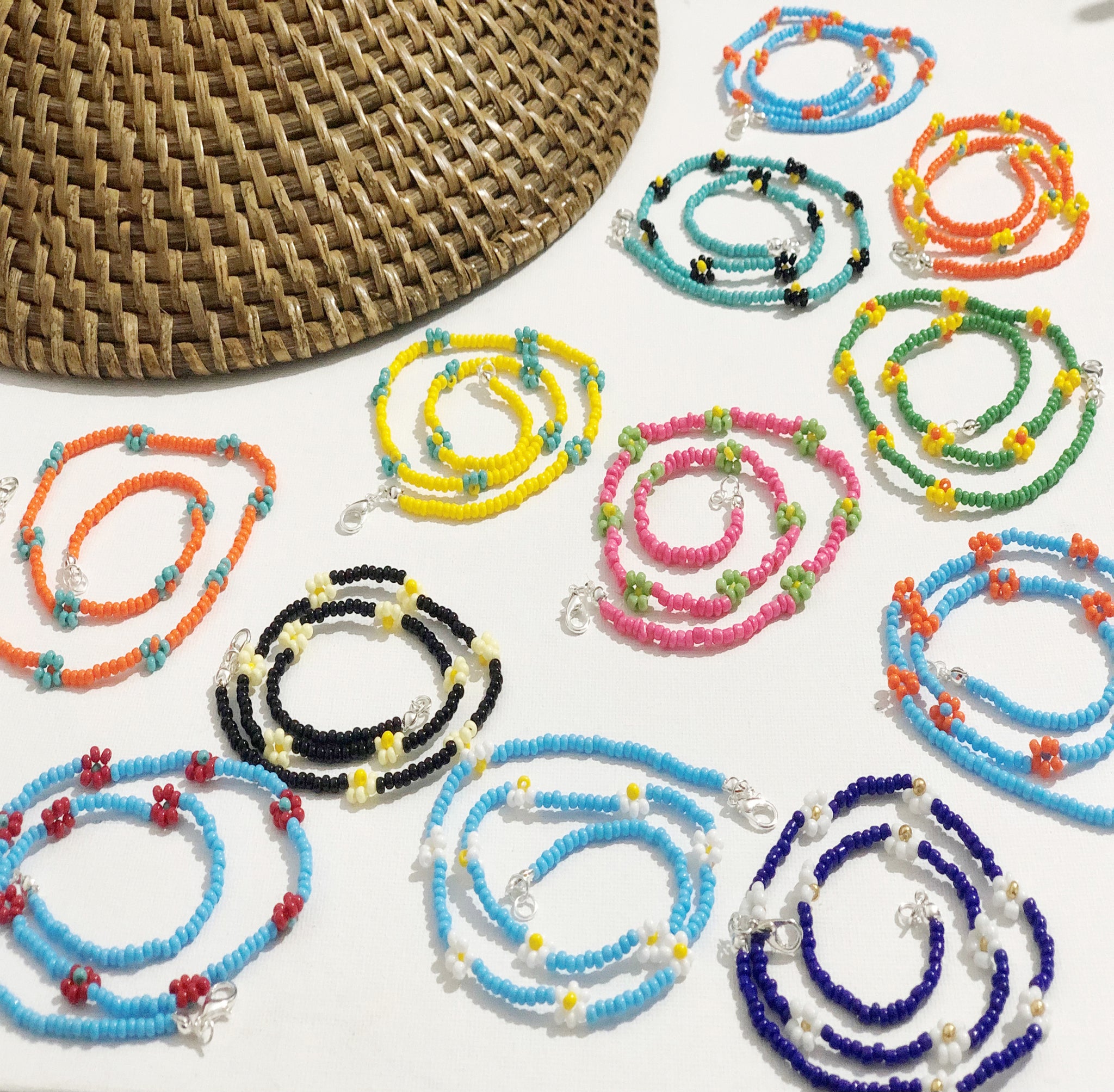 Beaded Flower Choker Necklace | Navy-White-Gold