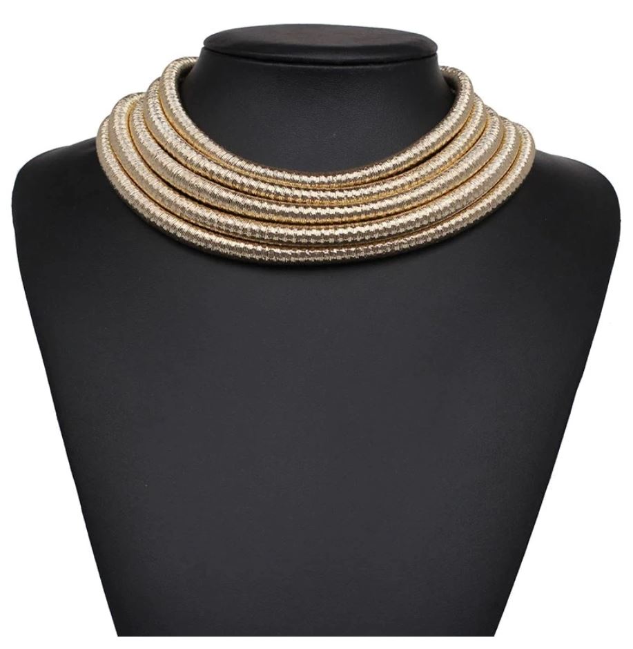 Maxi Choker Gold Colour