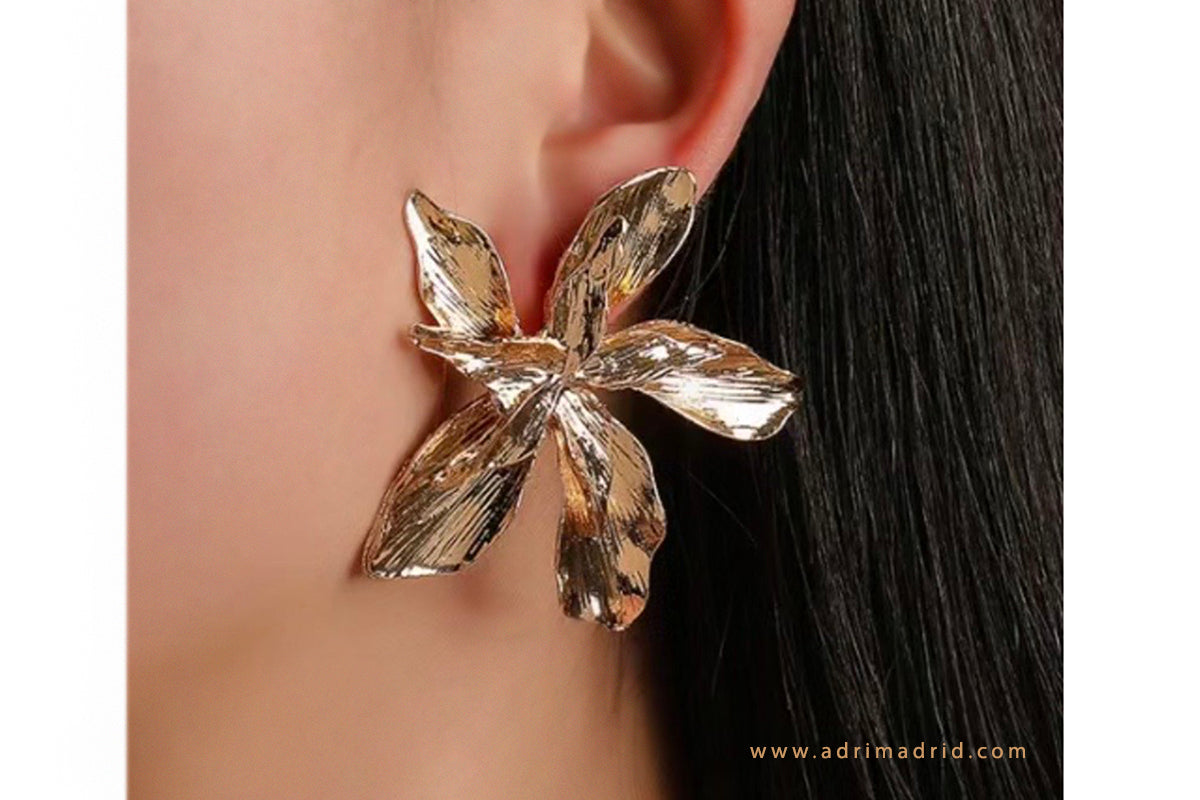 Fancy Flower Earrings - Gold Colour